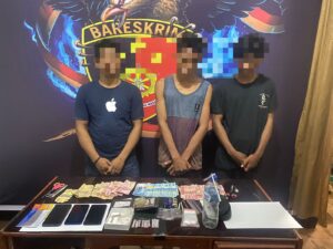 Diduga Kuasai Sabu, Tiga Pria ini Tak Berkutik Diciduk Timsus Elang Polsek Woja