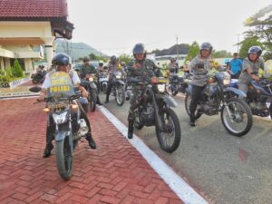 Jelang Malam Pergantian Tahun Baru 2023. Forkopimda Sumbawa Barat Pantau Pos Pengamanan
