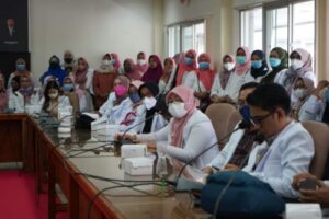 Belum Dibayar Jasanya Sejak 2021, Puluhan Dokter Dari RSUD Sumbawa Datang ke DPRD
