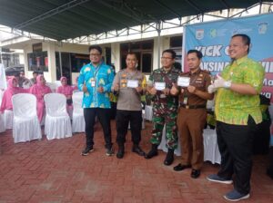 Polres Sumbawa Barat Bersama RSUD Asy-Syifa Lakukan Vaksinasi Covid-19 Boster ke 2