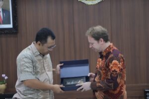 Inggris-NTB Bangun Kerjasama di Bidang Lingkungan