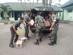 Kodim 1607/Sumbawa Salurkan Bantuan Korban Banjir Sumbawa Barat