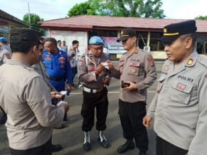 Tegakkan Disiplin Anggota, Wakapolres Dompu Lakukan Sidak