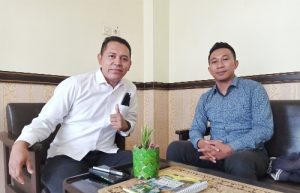 Sampah Menumpuk di Pantai Meninting, DLHK NTB Langsung Kordinasi dan Akan Tinjau Lapangan