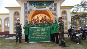 Momentum Bulan Ramadan Koramil 1607-04 Alas Berbagi Takjil