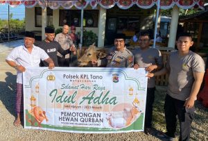 Moment Hari Raya Idul Adha 1444 H, Polsek KPL Tano Berbagi Daging Qurban