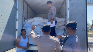 Polres Sumbawa Barat Gagalkan Penyelundupan 6 Ton Pupuk Subsidi Yang Akan Dijual ke Lombok