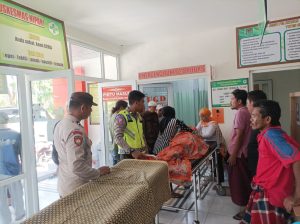 Unit Lantas Polsek Pemenang Respon Cepat Laka Lantas di Desa Malaka, Satu Meninggal Dunia