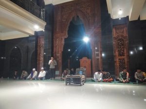 Upaya Ciptakan Pemilu Damai, Kapolsek Pemenang Rangkul Tokoh Agama