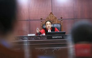 MK Putuskan Hapus Pasal Pencemaran Nama Baik dan Berita Bohong