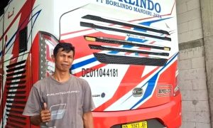 Ajak Penumpang Makan di Rumah Saat Idul Fitri? Supir Bus Dapat Rp100 Juta dari Netizen
