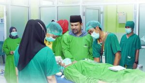 BANK NTB Syariah Berikan Operasi Katarak Gratis Kepada 190 Penderita di Dompu