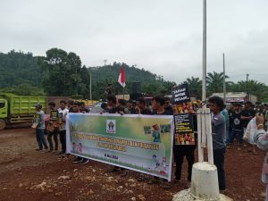 Tuntut Lahan Dikembalikan, Serikat Petani Petasia Timur Kembali Demo BPN dan Kantor Bupati Morut