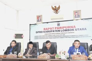 Bupati Lombok Utara Sampaikan Tiga Raperda RPJPD 2025-2045 Dalam Rapat Paripurna DPRD