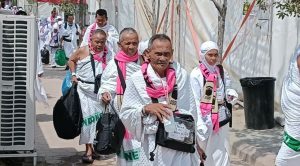 Puncak Ibadah Haji, Jutaan Jamaah Wukuf di Arofah Dengan Cuaca Cukup Panas