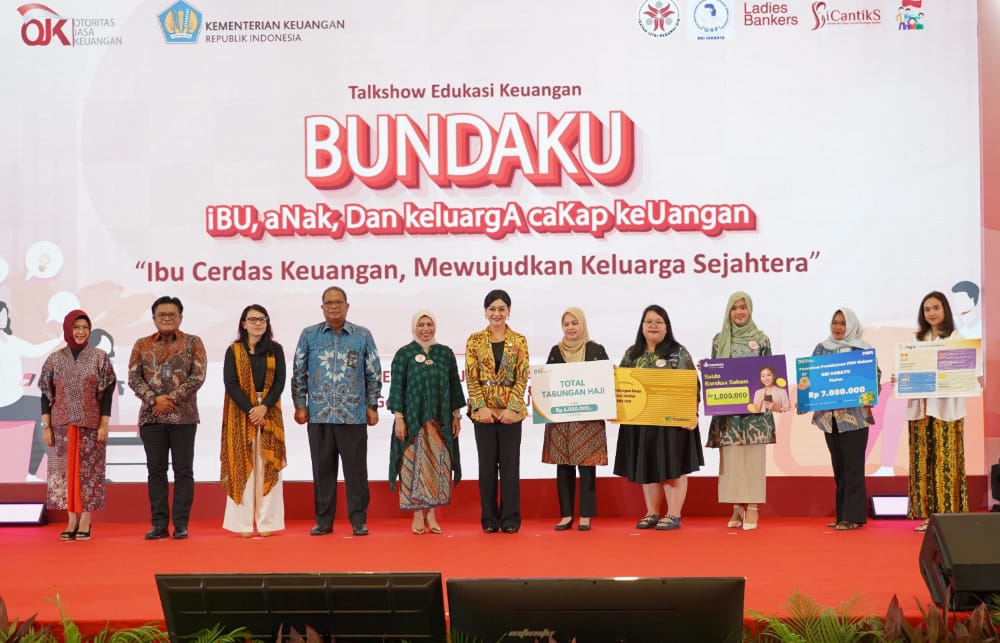 Menteri Keuangan Beri Semangat Nasabah PNM untuk Terus Berdaya