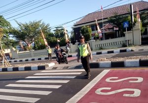 Pelayanan Prima Pagi Hari, AKP Remanto : Keselamatan Anak Sekolah Adalah Prioritas