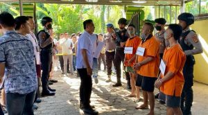 Polisi Gelar Rekonstruksi Pembunuhan Karyawan Koperasi di KLU, 12 Adegan Diperagakan