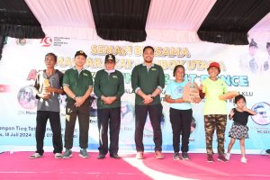 Meriahkan HUT ke-16 KLU, Bupati Ikut Senam Aerobik dan Senam Nyesel Ku Merarik Kodeq