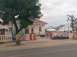 Dugaan Ijazah Palsu, Teman Satu Angkatan Ungkap Kades Poto Tano Tak Pernah Sekolah