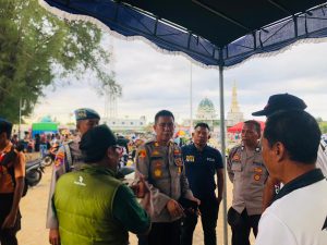 Kapolsek Tanjung Pimpin Pengawalan, Pengamanan Gerak Jalan Tingkat SMP/MTS Sederajat