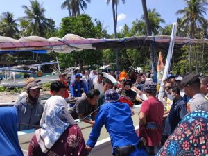 Seorang Nelayan Paruh Baya Asal KLU Hilang Saat Melaut, Polisi dan BASARNAS Lakukan Pencarian 