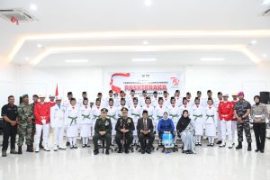 Pengucapan Ikrar Sekaligus Pengukuhan 26 Anggota Paskibraka Tahun 2024 Oleh Bupati KLU