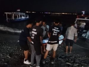 Pulang Dari Trip Warga Temukan Mayat Terapung di Perairan Gili Trawangan
