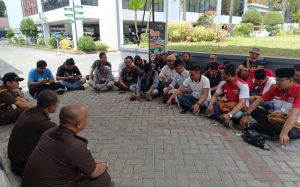 Datangi Kejati NTB, Aliansi NGO Minta Usut Oknum Kejari Loteng Yang Terima Suap Kasus Markup RSUD Praya
