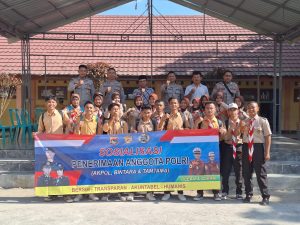 Polres Dompu Gelar Sosialisasi Penerimaan Calon Anggota Polri Tahun 2025 di SMAN 2