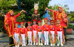 Keren!! Shanum dkk Dari PAUD Mulya Sumbawa Barat Hebohkan Gebyar PAUD NTB, Warga : Lincah Sekali