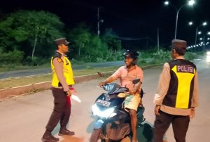 Polisi Periksa Kendaraan Bermotor di Poto Tano, Waspada Curanmor