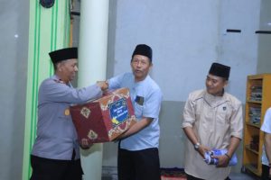 Polres Sumbawa Barat Gelar Safari Ramadhan 1446 H/2025 M di Masjid At Taqwa Desa Tepas