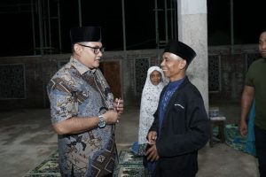 Tutup Safari Ramadhan di Masjid Al Badrussalam, Wabup KLU Ungkap Tiga Tantangan Daerah 