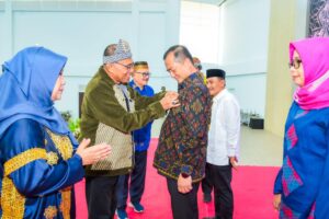 Ambulans Jenazah hingga Beasiswa Anak Dompu : Curhat Ketua RKD di Hadapan Gubernur dan Wagub NTB