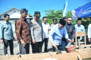 Bupati Lombok Utara Luncurkan Program JUBAH: Solusi Rumah Layak Huni Lewat Gotong Royong