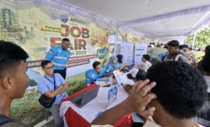 Antusiasme Tinggi! Job Fair KSB Diserbu Warga Lokal dan Luar Daerah, Berebut 423 Lowongan