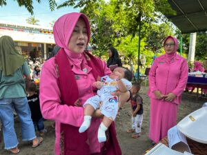 Ketua Bhayangkari Cabang Lombok Utara Tegaskan Komitmen Perangi Stunting: “Angka 10 Harus Jadi Nol!”