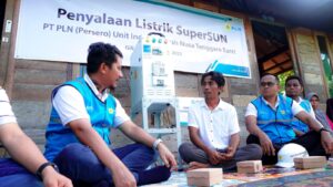 PLN Hadirkan SUPERSUN di Gili Asahan, Energi Bersih untuk Pulau Terluar NTB