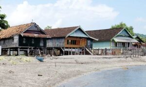 Diduga Pajak Ratusan Juta dari Hotel Amanwana Masuk Kas Negara, Tapi Masyarakat Pulau Moyo Tetap Terpinggirkan