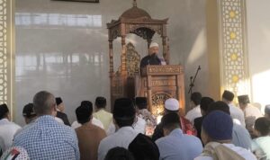 Sudah Salat Idul Adha Pagi Hari, Apakah Masih Wajib Salat Jumat? Ini Penjelasan Ulama