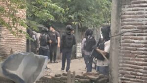 Densus 88 Grebek Kota Bima, Satu Terduga Teroris JAS Nusra Diamankan Saat Antar Anak Sekolah