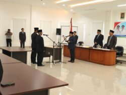 Lantik Dua Pejabat Eselon II, Bupati Lombok Utara Tegaskan Pentingnya Kolaborasi dan Inovasi