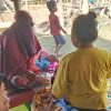 Yayasan Senyum Lestari dan NTBCare Kunjungi Ainun dan Jumaril, Anak Nelayan Miskin di Loteng yang Menanti Senyum Baru