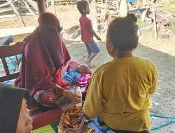Yayasan Senyum Lestari dan NTBCare Kunjungi Ainun dan Jumaril, Anak Nelayan Miskin di Loteng yang Menanti Senyum Baru