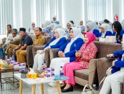 Ketua Bhayangkari dan IWAPI KLU Dorong Perempuan Berdaya Lewat UMKM