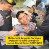 Detik-detik Anggota Polda NTB Terluka Dalam Aksi Massa di DPRD