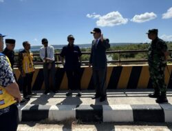 Tinjau Jalan Rusak Hambat Distribusi Hasil Perkebunan di Samota, Mori Hanafi Siap Perjuangkan Dana APBN