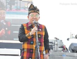 Buka Lomba Fashion On The Street, Bupati Najmul Bangga Gunakan Produk Lokal KLU