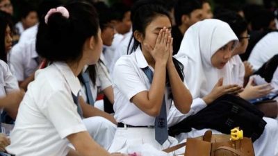 SPP SMA Negeri di Mataram Naik Hingga Rp300 Ribu, Wali Murid Keluhkan Beban Tambahan, Disodor RAB Rp4 M